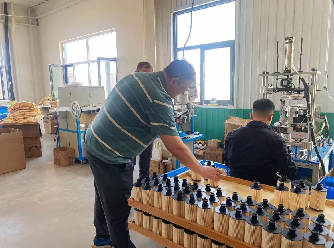 Rusijos klientai lankosi „Guohao“ filtrų gamykloje